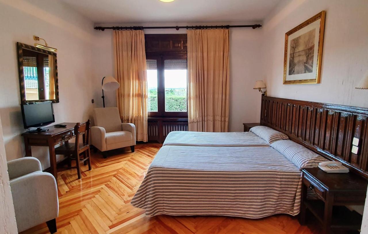 Mirasierra Santo Tomé del Puerto Εξωτερικό φωτογραφία